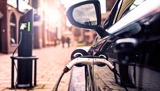 KPMG: Most new car buyers say they're likely to choose electric 