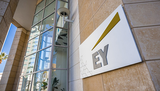 EY US to cut 5% of workforce 