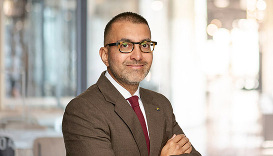 Zayd Khalid Maniar discusses his leadership at Crowe and professional career