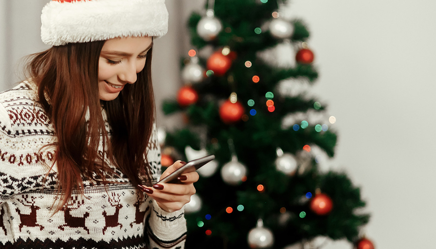 Social media presents major market as adults ‘look forward’ to Christmas adverts